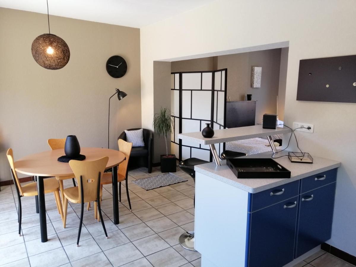 Studio 2 Pers. Tourisme Et Business Appartement Namen Buitenkant foto